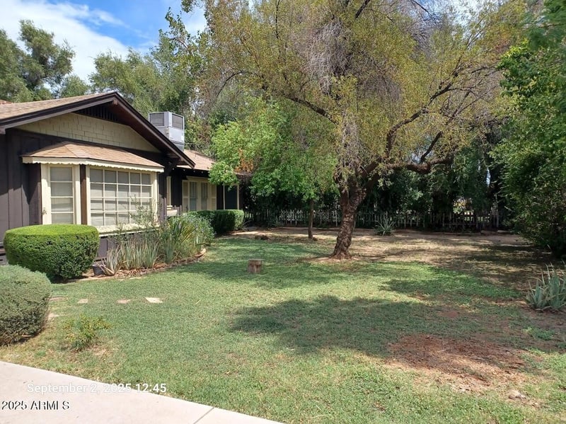 24 Glendale Ave, Phoenix, AZ 85020
