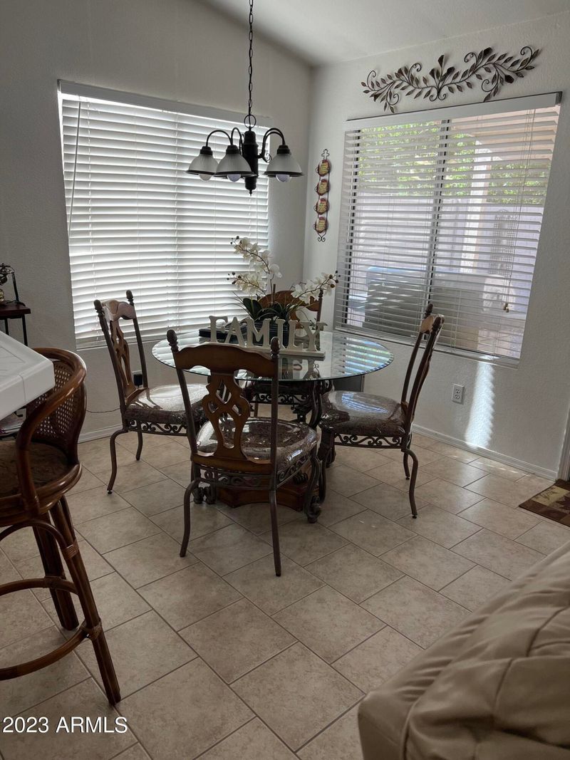 24 N Sahuaro Dr, Gilbert, AZ 85233