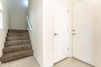 240 Juniper Ave #1037, Gilbert, AZ 85233