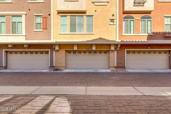240 Juniper Ave #1053, Gilbert, AZ 85233