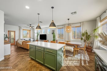 240 Juniper Ave #1069, Gilbert, AZ 85233