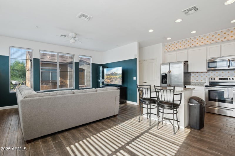 240 Juniper Ave #1154, Gilbert, AZ 85233