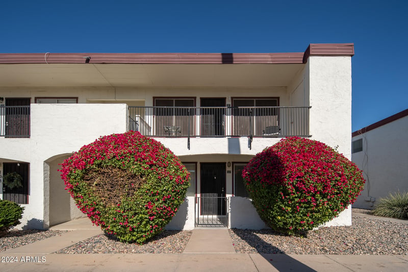 240 S Old Litchfield Rd #107, Litchfield Park, AZ 85340