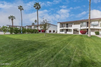 240 S Old Litchfield Rd #122, Litchfield Park, AZ 85340