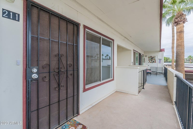 240 S Old Litchfield Rd #211, Litchfield Park, AZ 85340