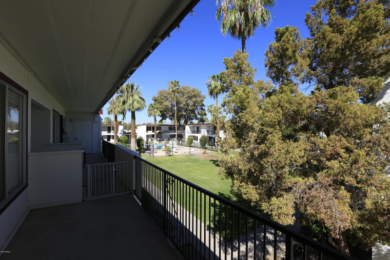 240 S Old Litchfield Rd #221, Litchfield Park, AZ 85340