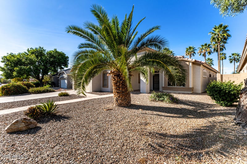 240 Brooks St, Gilbert, AZ 85233