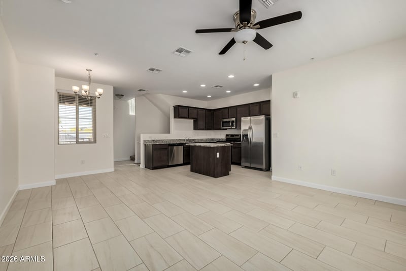 240 W Juniper Ave #1037, Gilbert, AZ 85233