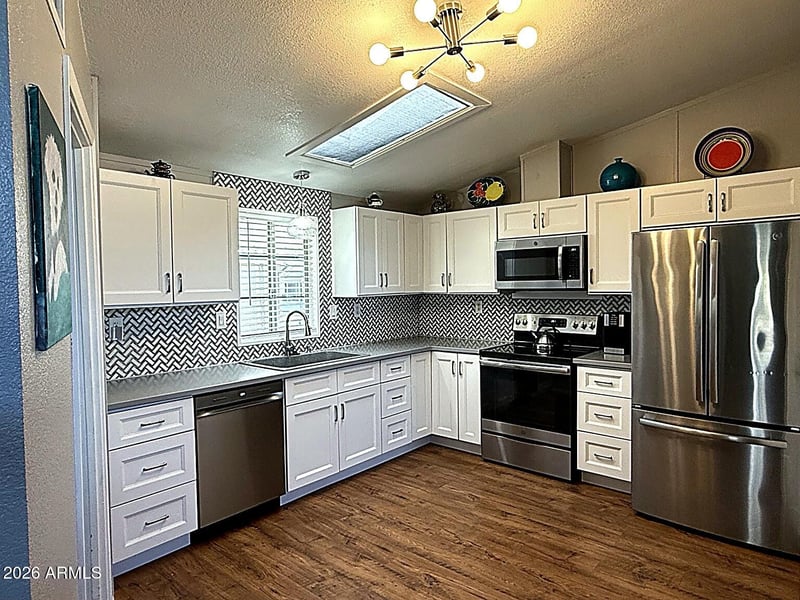 2400 Baseline Ave #30, Apache Junction, AZ 85119