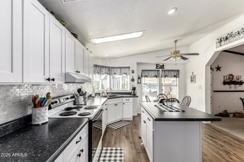 2400 Baseline Ave #79, Apache Junction, AZ 85119