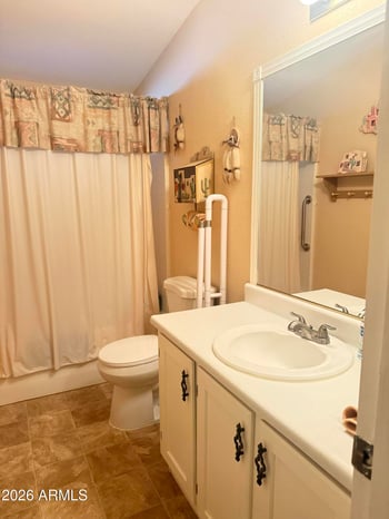 2400 Baseline Ave #52, Apache Junction, AZ 85119