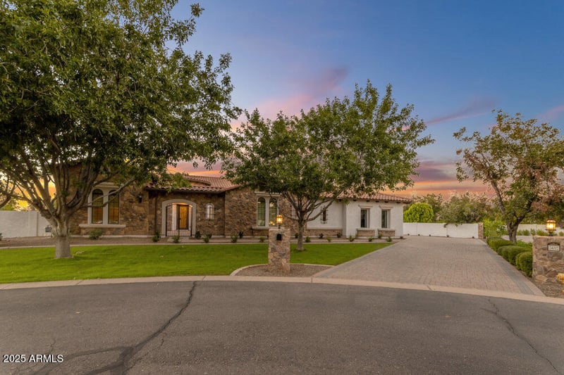 24002 201st Ct, Queen Creek, AZ 85142