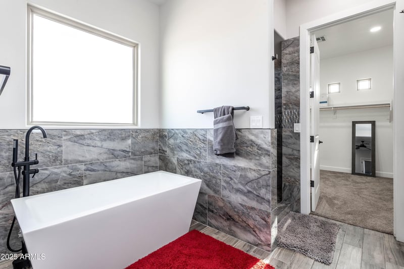 24009 Redbird Rd, Wittmann, AZ 85361