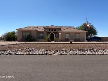 2401 Dixon Ln, San Tan Valley, AZ 85144