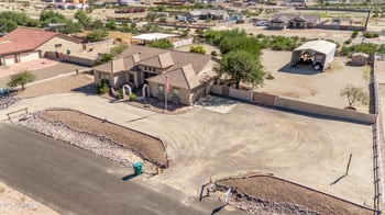 2401 Dixon Ln, San Tan Valley, AZ 85144