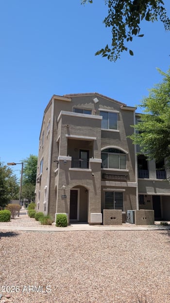 2401 Rio Salado Pw #1068, Tempe, AZ 85288