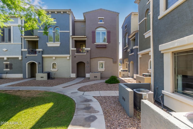 2401 Rio Salado Pw #1048, Tempe, AZ 85288