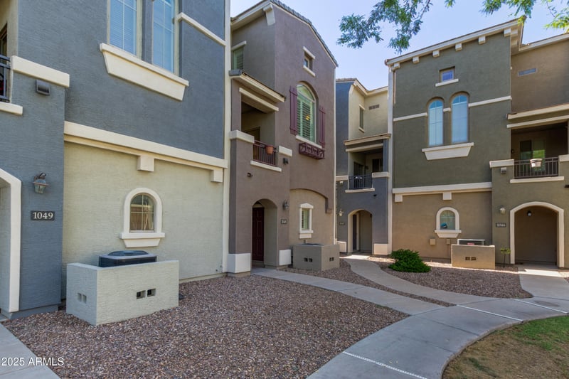 2401 Rio Salado Pw #1048, Tempe, AZ 85288