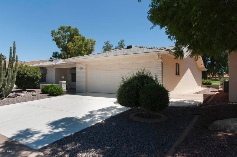 2401 S Acanthus Ave, Mesa, AZ 85209