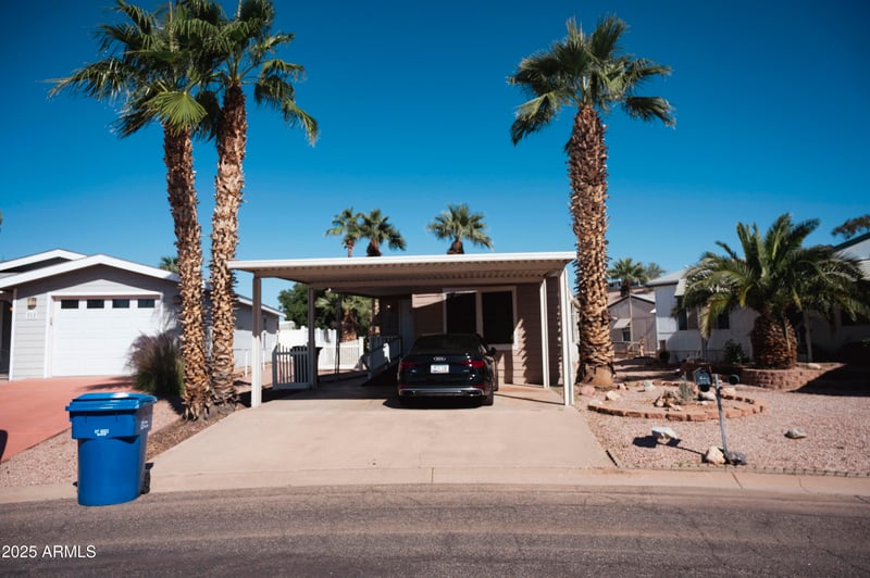 2401 Southern Ave #211, Tempe, AZ 85282