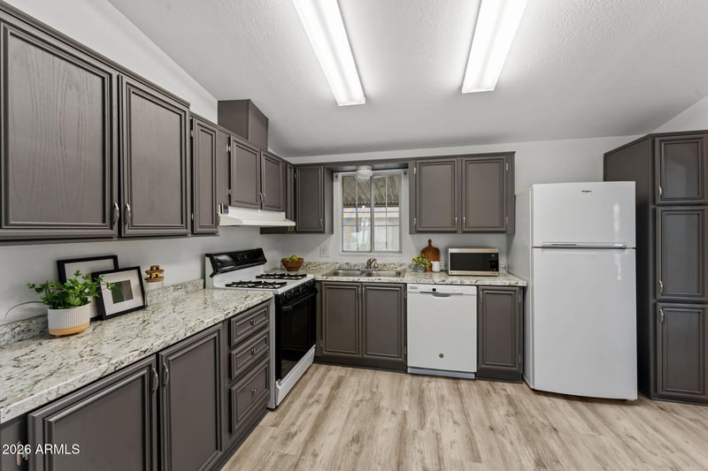 2401 W Southern Ave #155, Tempe, AZ 85282