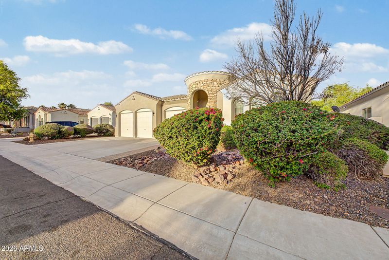 24011 N 24th Pl, Phoenix, AZ 85024