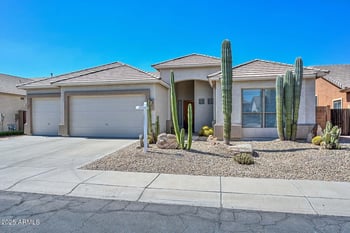 24016 66th Ln, Glendale, AZ 85310
