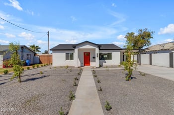 2402 15th St, Phoenix, AZ 85006