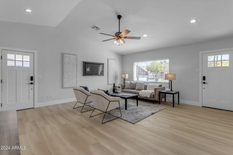2402 15th St, Phoenix, AZ 85006