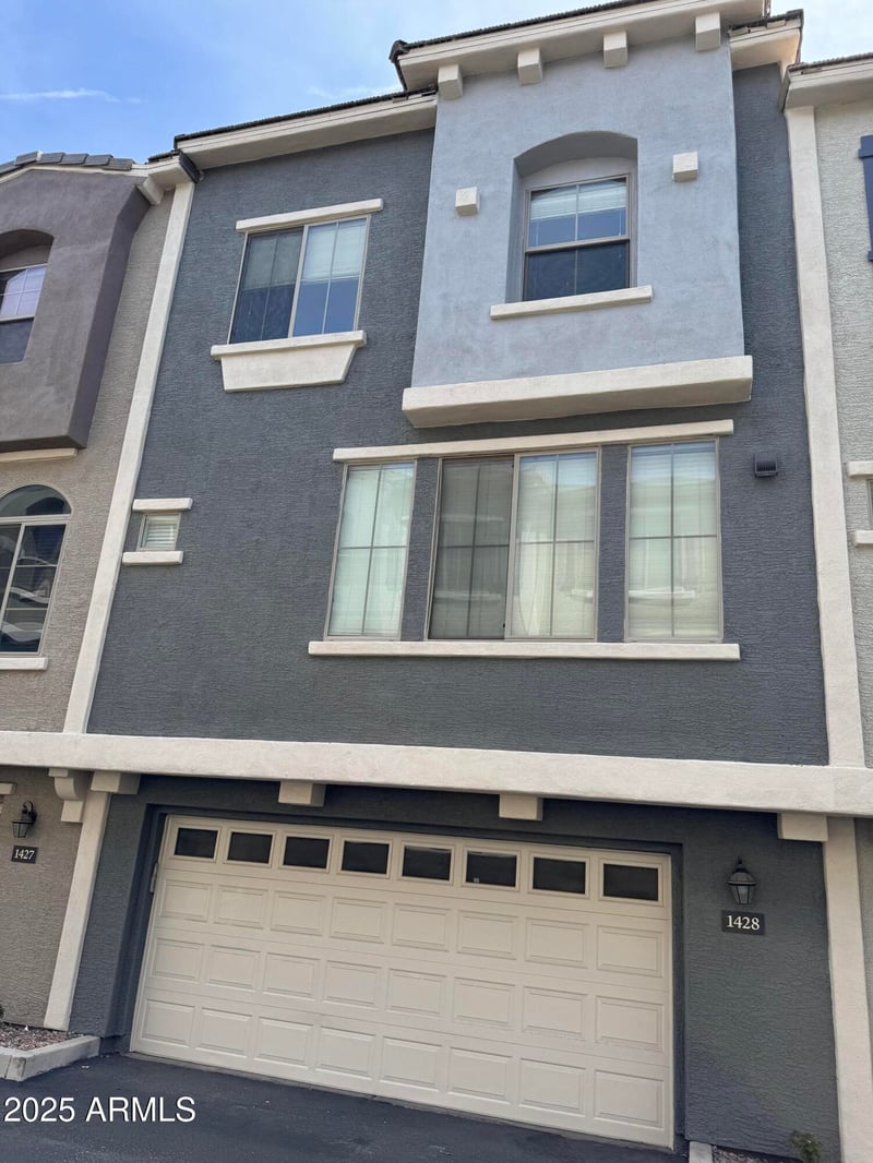 2402 5th St #1428, Tempe, AZ 85288