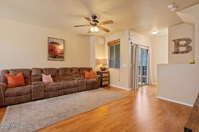 2402 5th St #1446, Tempe, AZ 85288