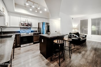 2402 5th St #1524, Tempe, AZ 85288