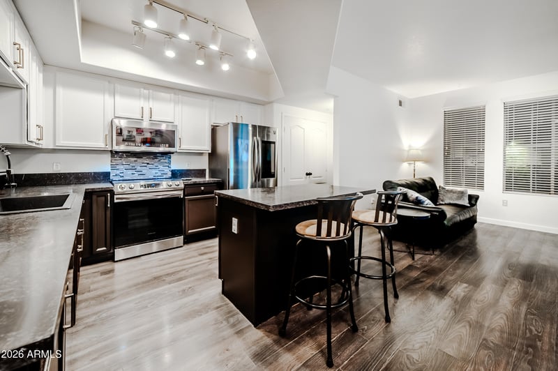 2402 5th St #1524, Tempe, AZ 85288