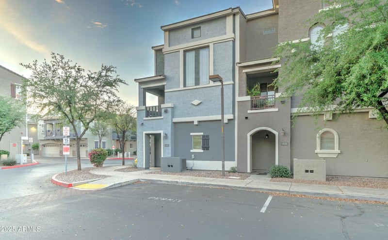 2402 5th St #1532, Tempe, AZ 85288