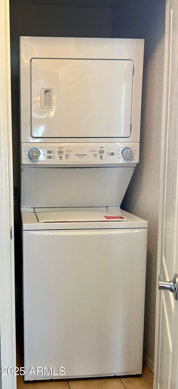 2402 5th St #1555, Tempe, AZ 85288