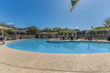 2402 5th St #1590, Tempe, AZ 85288