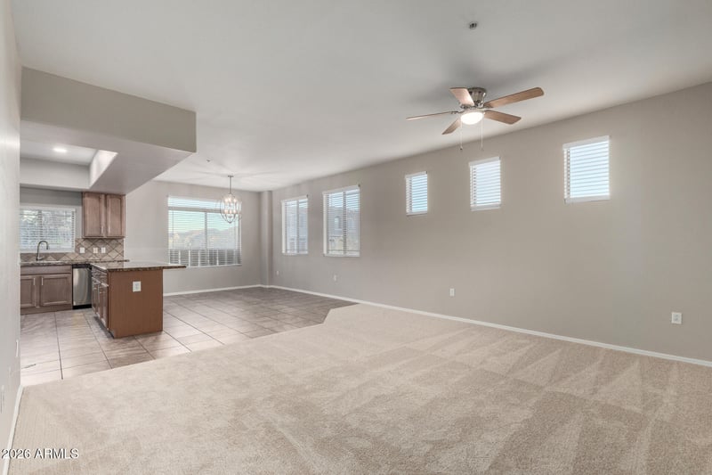 2402 5th St #1706, Tempe, AZ 85288