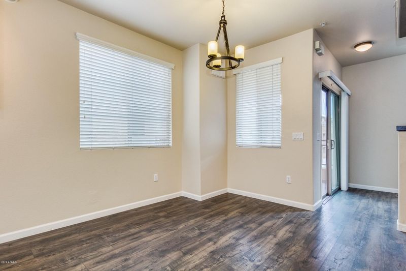 2402 E 5th St #1556, Tempe, AZ 85288
