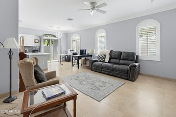 2402 E 5th St #1672, Tempe, AZ 85288