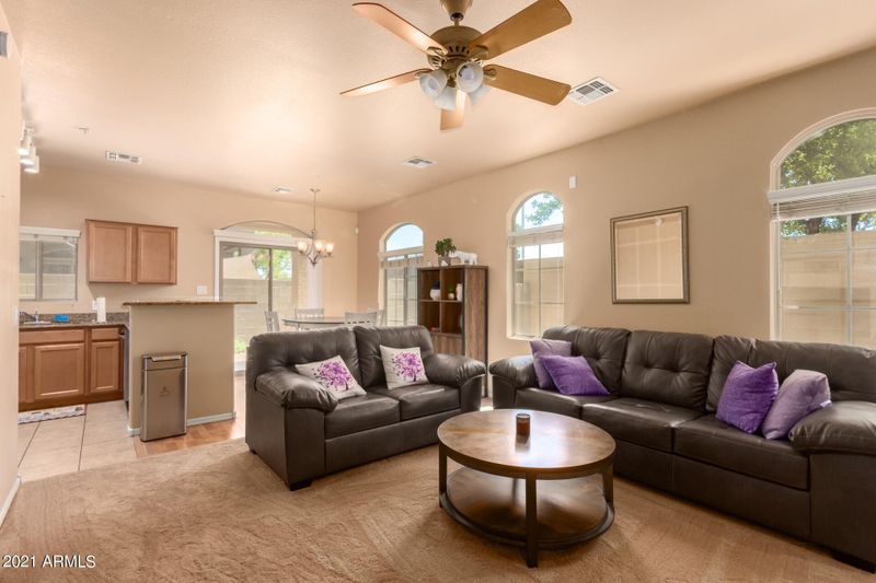 2402 E 5th St #1733, Tempe, AZ 85288