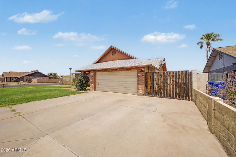 2402 E Carmel Ave, Mesa, AZ 85204
