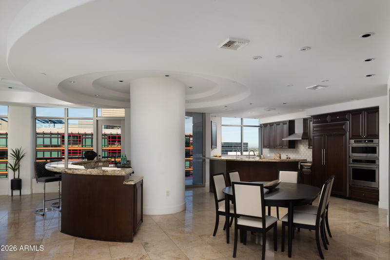2402 E Esplanade Ln #PH2, Phoenix, AZ 85016