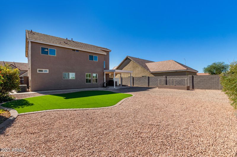 2402 E Winged Foot Dr, Chandler, AZ 85249