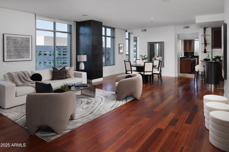 2402 Esplanade Ln #1001, Phoenix, AZ 85016