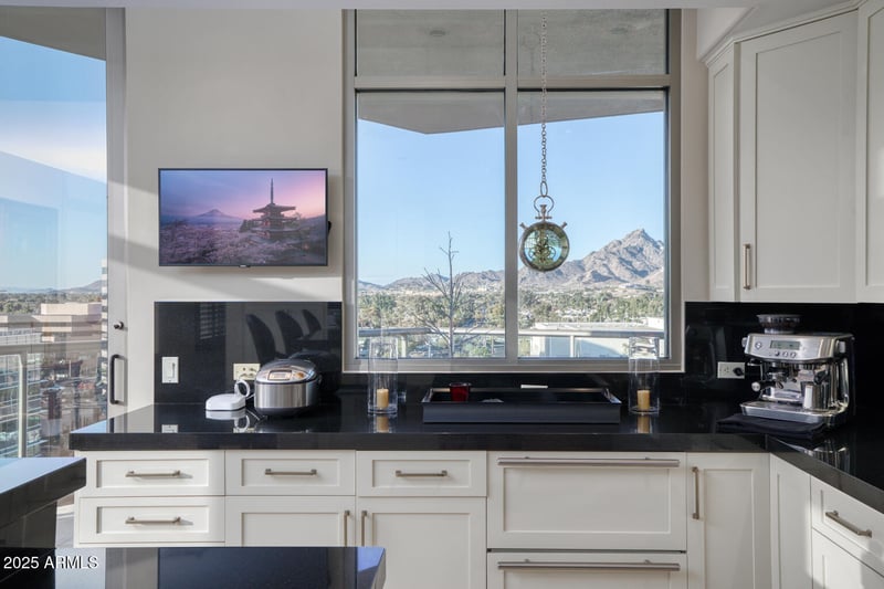 2402 Esplanade Ln #1101, Phoenix, AZ 85016