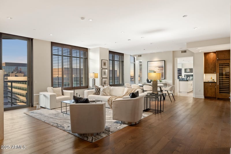 2402 Esplanade Ln #1101, Phoenix, AZ 85016