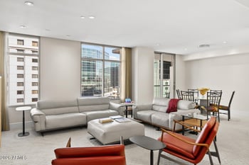 2402 Esplanade Ln #704, Phoenix, AZ 85016