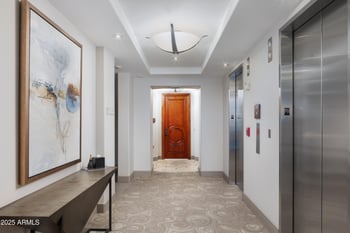 2402 Esplanade Ln #PH2, Phoenix, AZ 85016