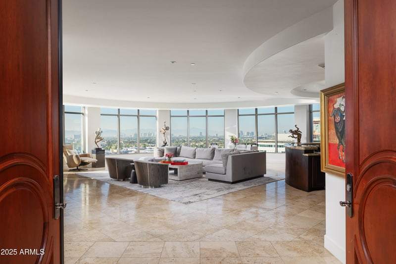 2402 Esplanade Ln #PH2, Phoenix, AZ 85016