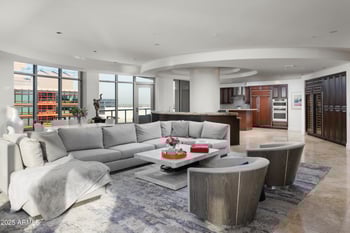 2402 Esplanade Ln #PH2, Phoenix, AZ 85016